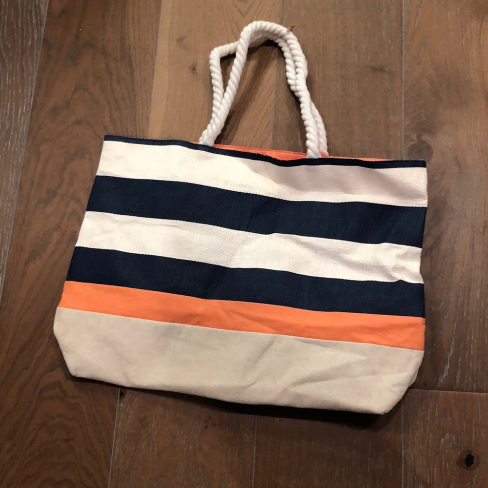 DSW beach bag